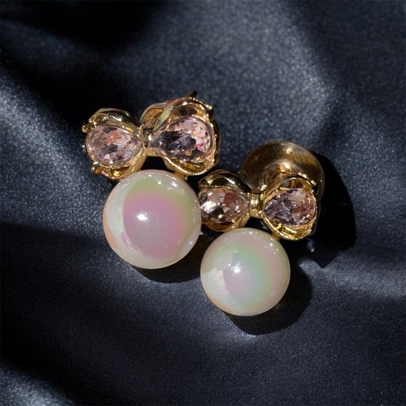 Jewelry - 🎀Gold & Pink Bow 🎀Faux Pearl Stud Earrings